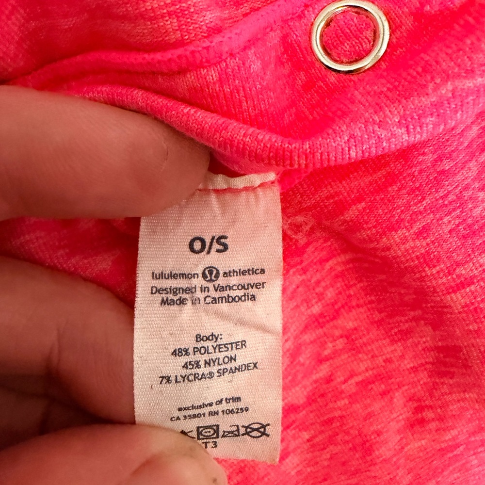 Lululemon Athletica Vibrant Pink Wrap with Grommet Detail - Picture 6 of 6